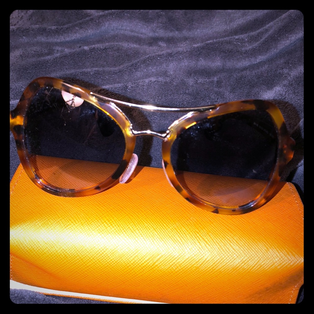 New Prada tortoise glasses